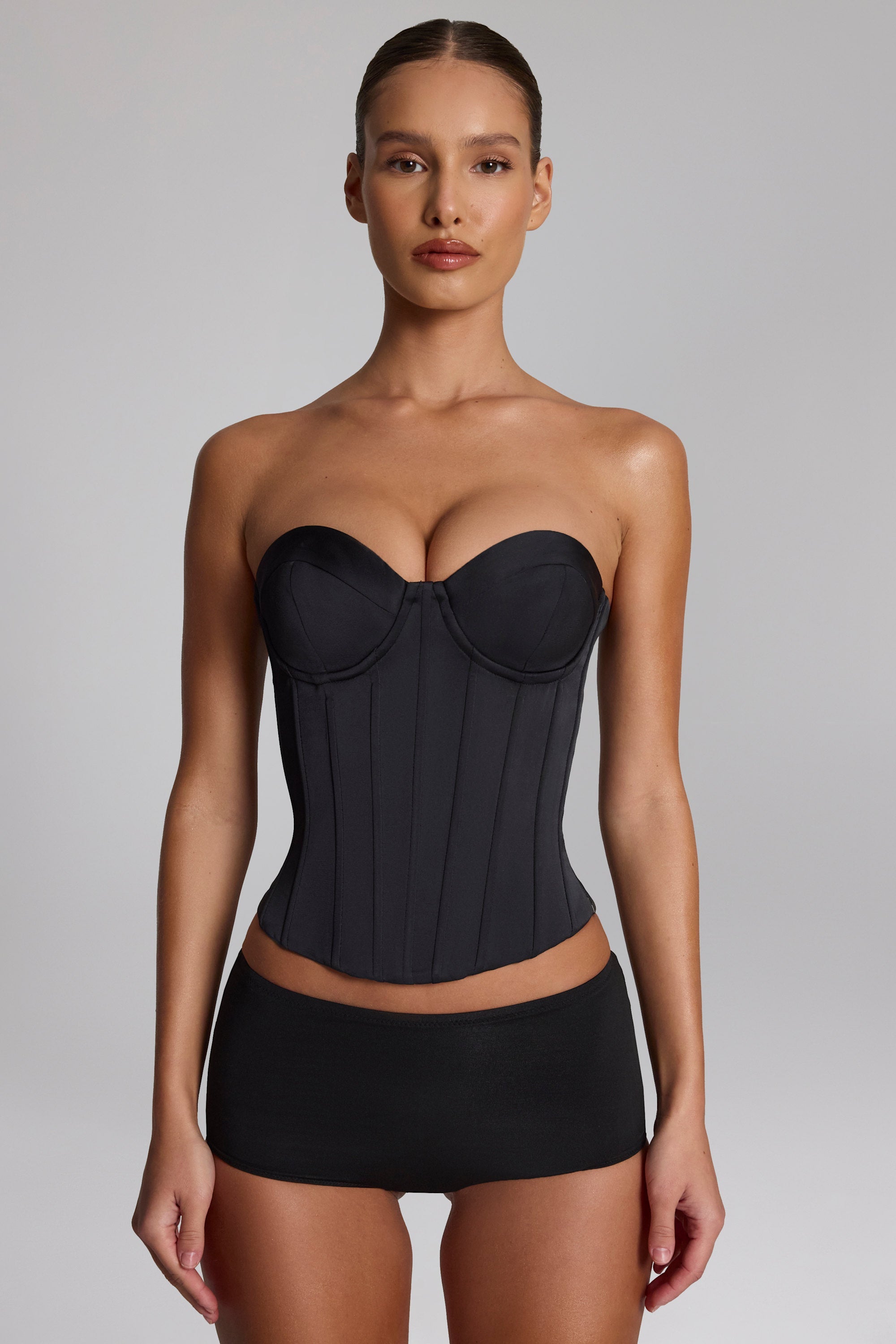 Slinky Jersey Low-Rise Hot Pants in Black
