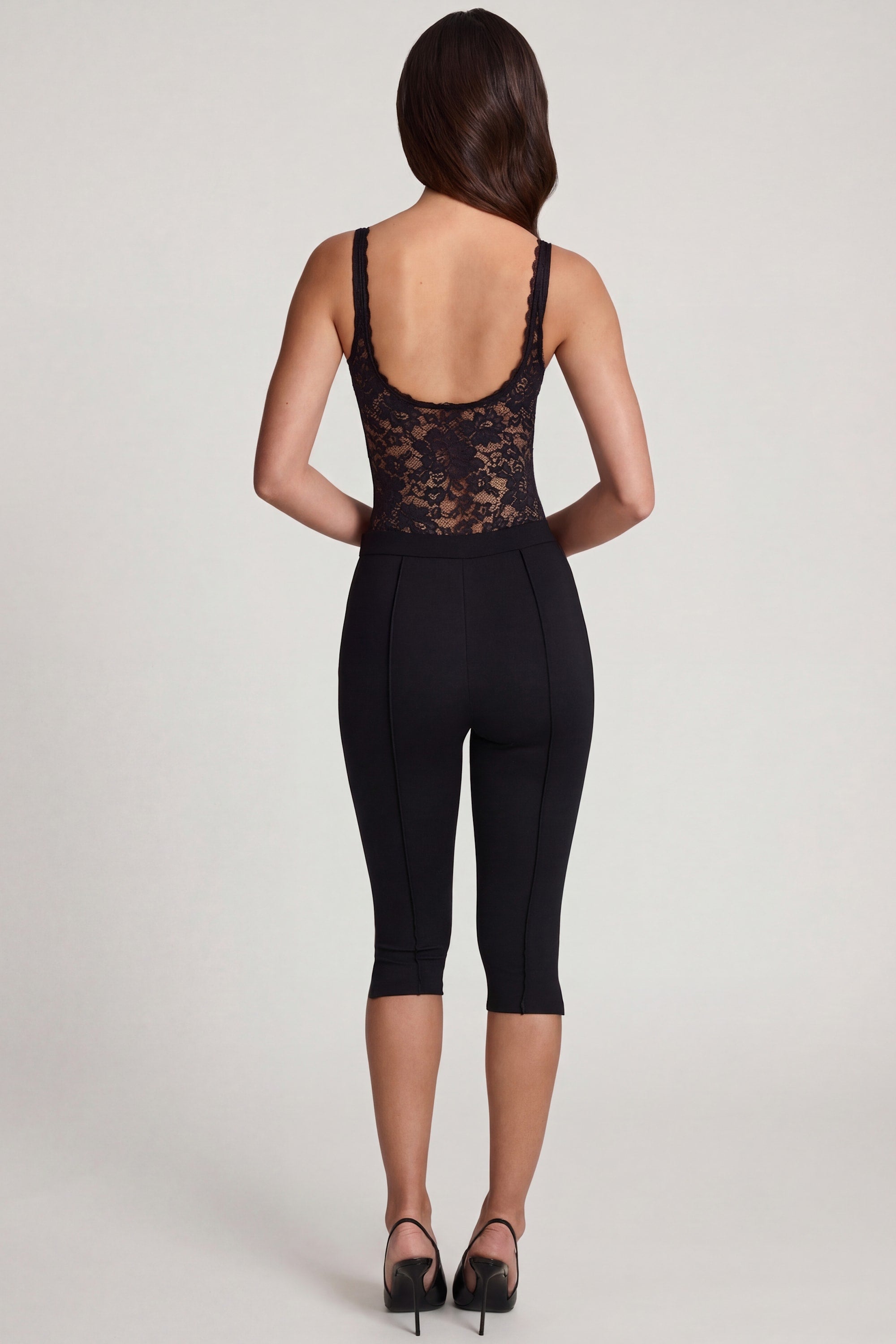 Ponte Jersey Cropped Capri Trousers in Black