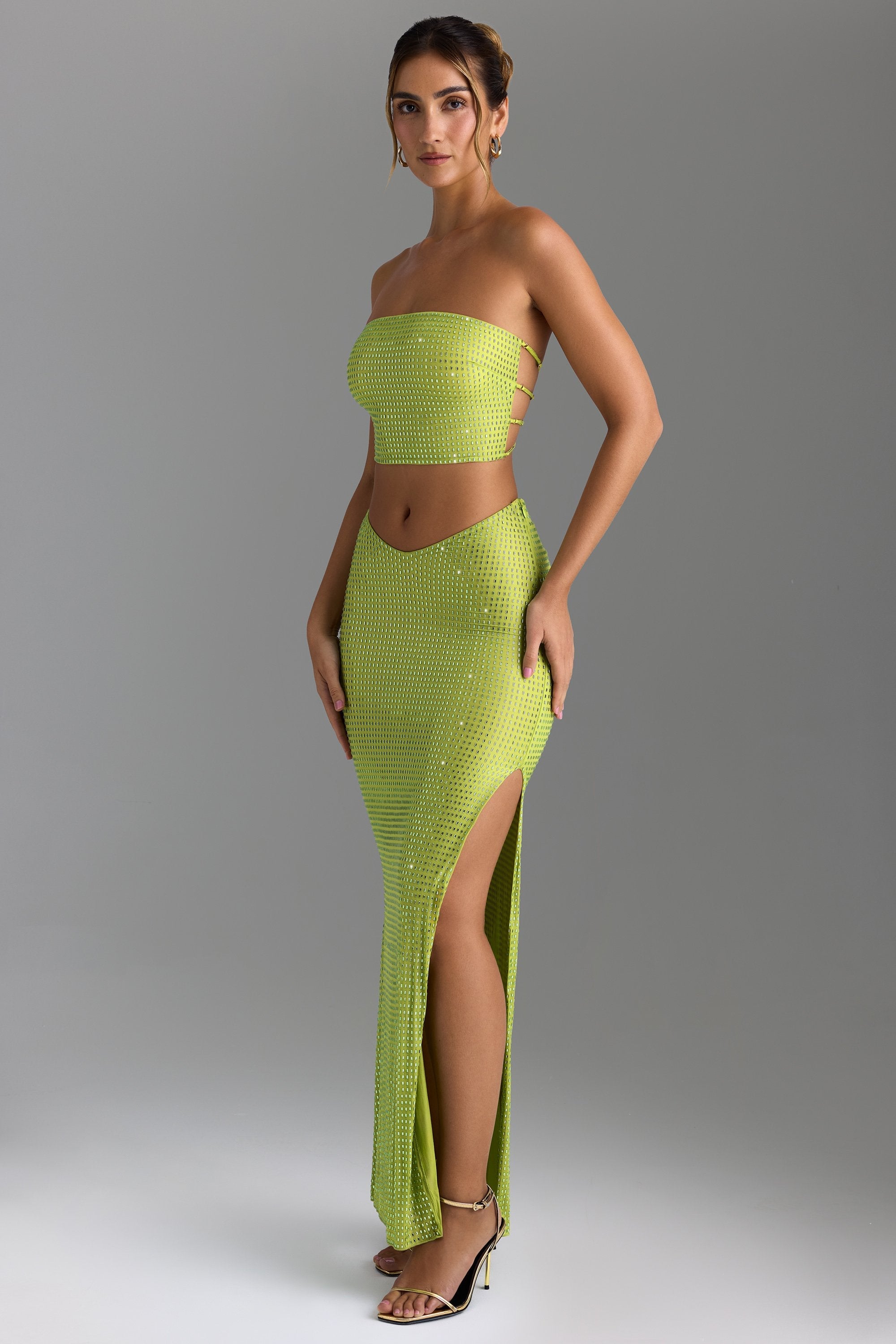 Embellished V-Waist Thigh-Split Maxi Skirt in Pear Green