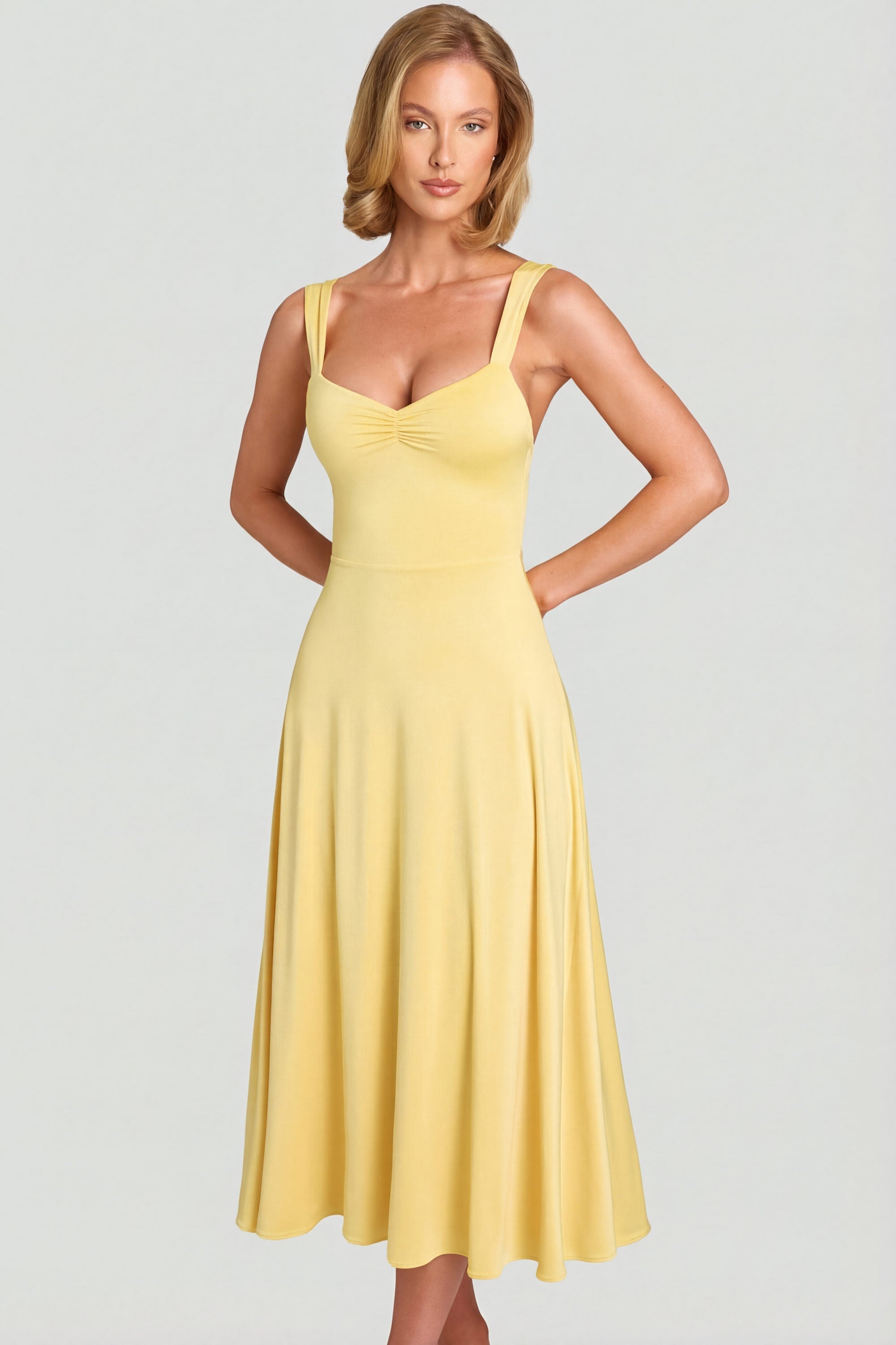 Sweetheart-Neck Ruched Midaxi Dress in Pastel Yellow