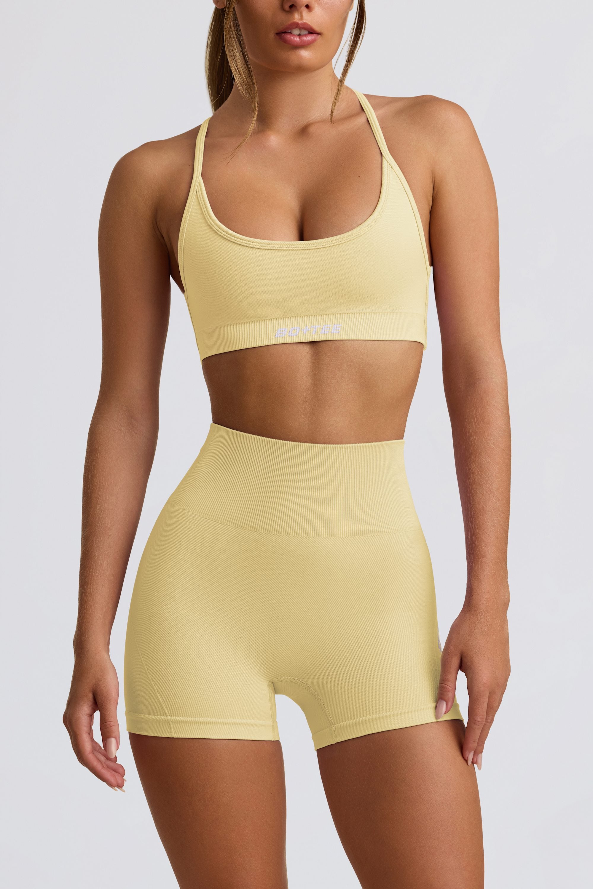 Super Sculpt Seamless Mini Shorts in Butter