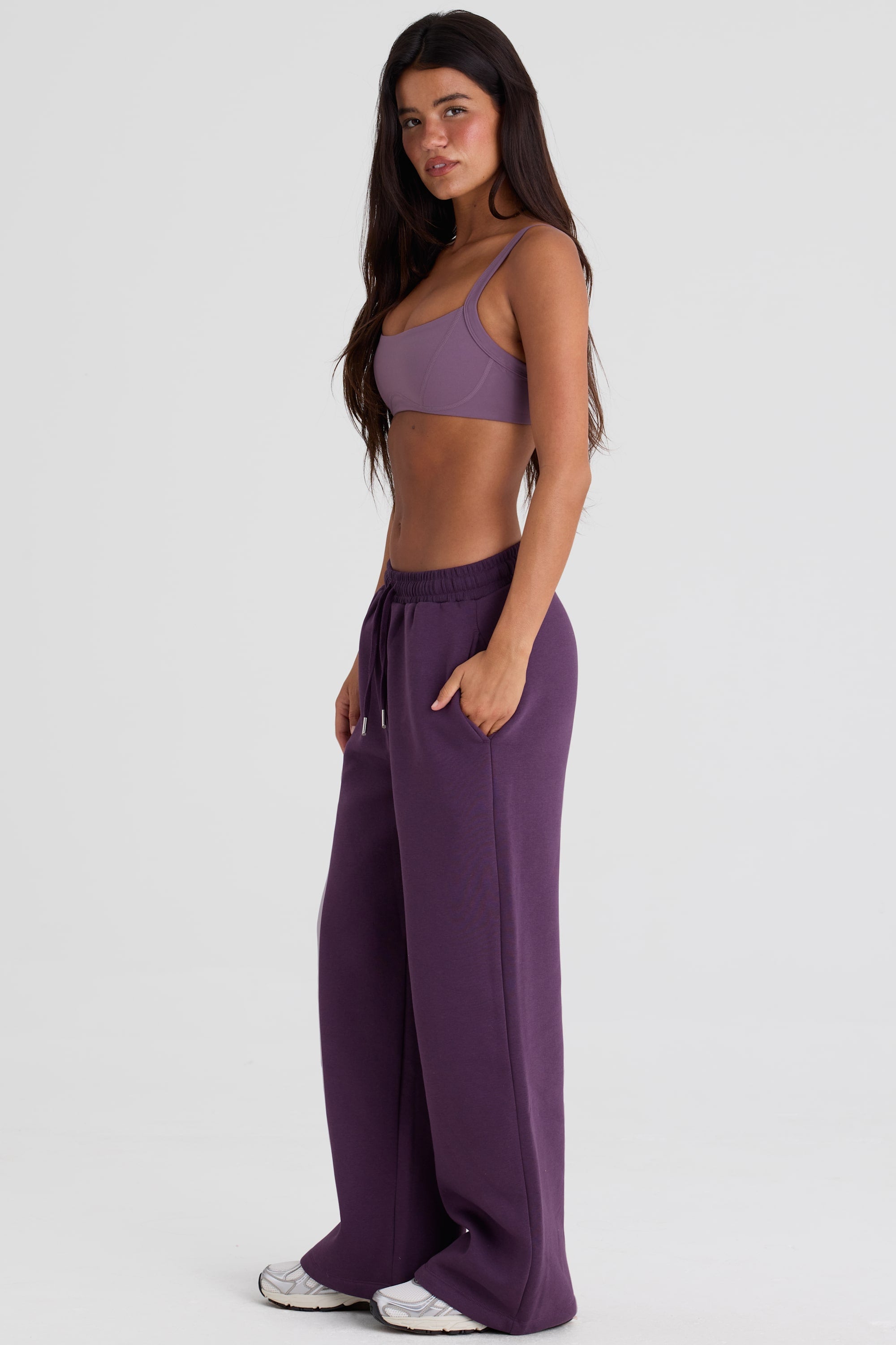 Brushed Jersey Wide-Leg Joggers in Plum
