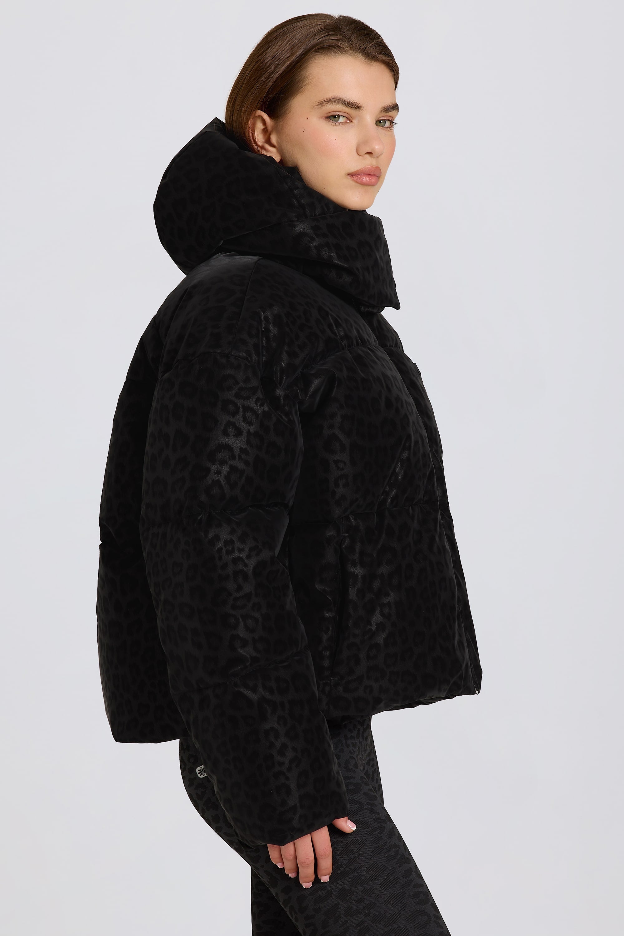 Waterproof Cropped Oversized Ski Jacket in Black Leopard